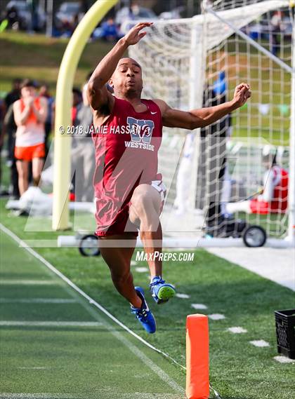 Thumbnail 3 in Bob Jenkins SCTCCCA Coaches Classic (Triple Jump & High Jump) photogallery.
