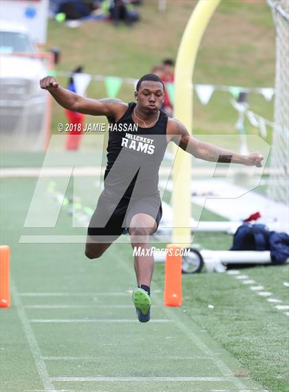 Thumbnail 1 in Bob Jenkins SCTCCCA Coaches Classic (Triple Jump & High Jump) photogallery.
