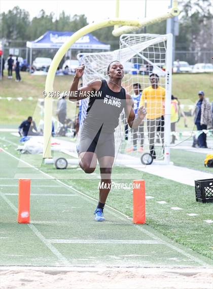 Thumbnail 2 in Bob Jenkins SCTCCCA Coaches Classic (Triple Jump & High Jump) photogallery.