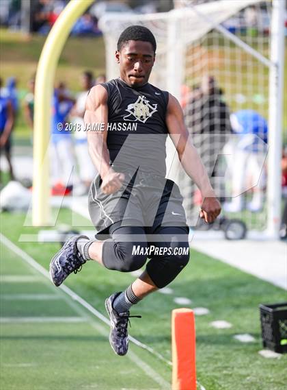 Thumbnail 2 in Bob Jenkins SCTCCCA Coaches Classic (Triple Jump & High Jump) photogallery.