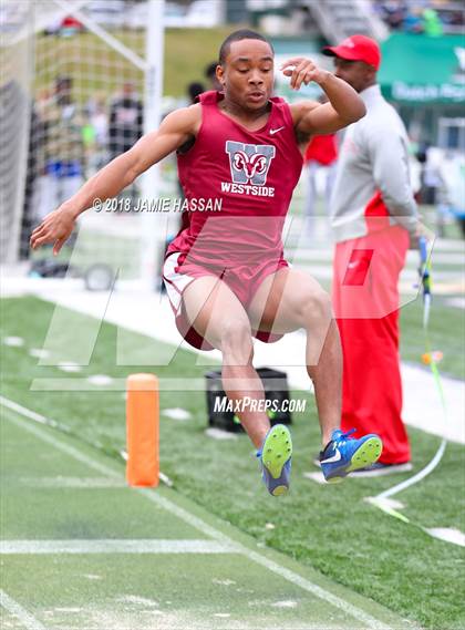 Thumbnail 1 in Bob Jenkins SCTCCCA Coaches Classic (Triple Jump & High Jump) photogallery.
