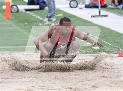 Thumbnail 2 in Bob Jenkins SCTCCCA Coaches Classic (Triple Jump & High Jump) photogallery.