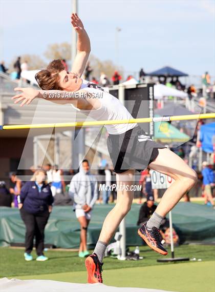 Thumbnail 2 in Bob Jenkins SCTCCCA Coaches Classic (Triple Jump & High Jump) photogallery.