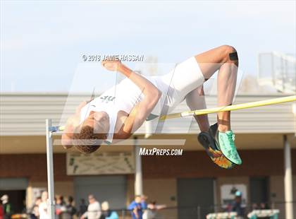 Thumbnail 3 in Bob Jenkins SCTCCCA Coaches Classic (Triple Jump & High Jump) photogallery.