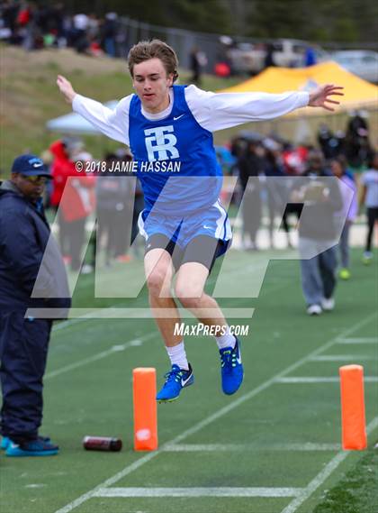 Thumbnail 3 in Bob Jenkins SCTCCCA Coaches Classic (Triple Jump & High Jump) photogallery.
