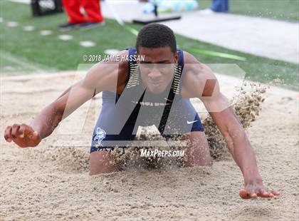 Thumbnail 3 in Bob Jenkins SCTCCCA Coaches Classic (Triple Jump & High Jump) photogallery.