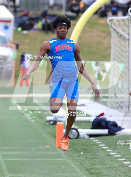 Thumbnail 2 in Bob Jenkins SCTCCCA Coaches Classic (Triple Jump & High Jump) photogallery.