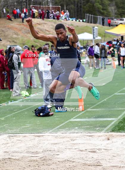 Thumbnail 1 in Bob Jenkins SCTCCCA Coaches Classic (Triple Jump & High Jump) photogallery.