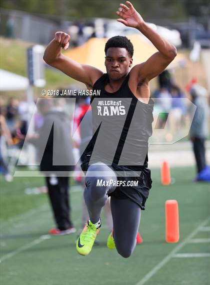 Thumbnail 3 in Bob Jenkins SCTCCCA Coaches Classic (Triple Jump & High Jump) photogallery.