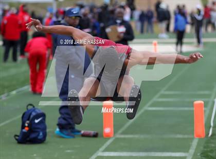 Thumbnail 3 in Bob Jenkins SCTCCCA Coaches Classic (Triple Jump & High Jump) photogallery.