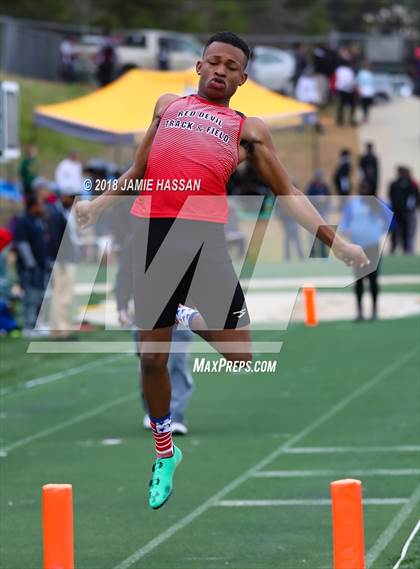 Thumbnail 3 in Bob Jenkins SCTCCCA Coaches Classic (Triple Jump & High Jump) photogallery.