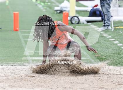 Thumbnail 3 in Bob Jenkins SCTCCCA Coaches Classic (Triple Jump & High Jump) photogallery.