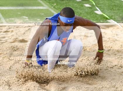 Thumbnail 2 in Bob Jenkins SCTCCCA Coaches Classic (Triple Jump & High Jump) photogallery.