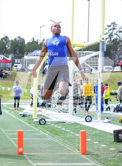 Thumbnail 3 in Bob Jenkins SCTCCCA Coaches Classic (Triple Jump & High Jump) photogallery.