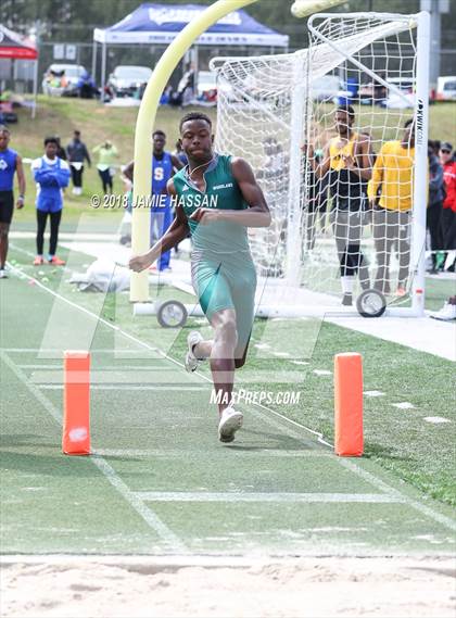 Thumbnail 1 in Bob Jenkins SCTCCCA Coaches Classic (Triple Jump & High Jump) photogallery.