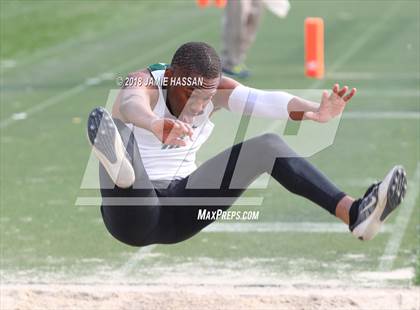 Thumbnail 1 in Bob Jenkins SCTCCCA Coaches Classic (Triple Jump & High Jump) photogallery.