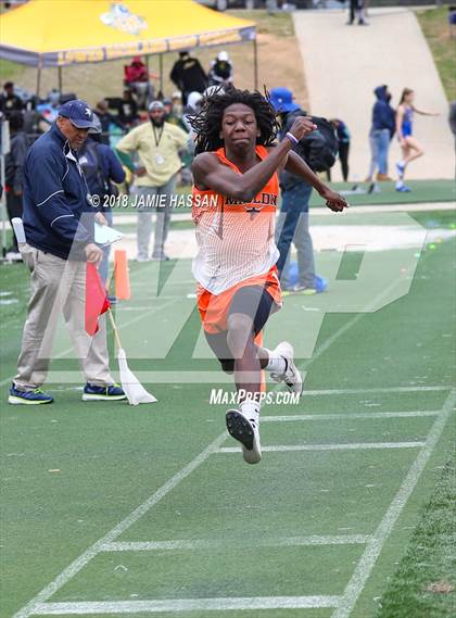 Thumbnail 2 in Bob Jenkins SCTCCCA Coaches Classic (Triple Jump & High Jump) photogallery.