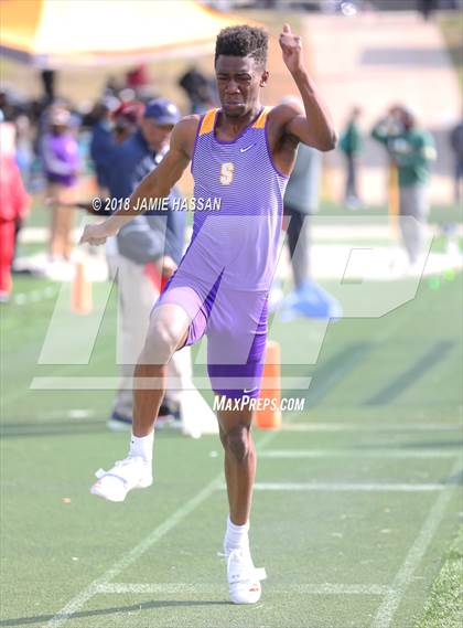 Thumbnail 3 in Bob Jenkins SCTCCCA Coaches Classic (Triple Jump & High Jump) photogallery.