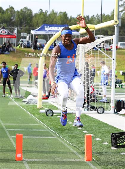 Thumbnail 3 in Bob Jenkins SCTCCCA Coaches Classic (Triple Jump & High Jump) photogallery.