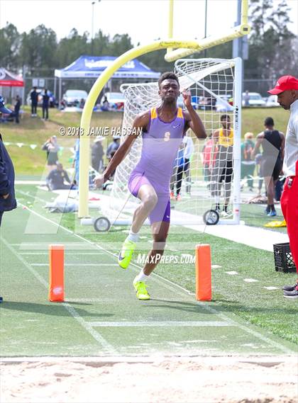 Thumbnail 1 in Bob Jenkins SCTCCCA Coaches Classic (Triple Jump & High Jump) photogallery.