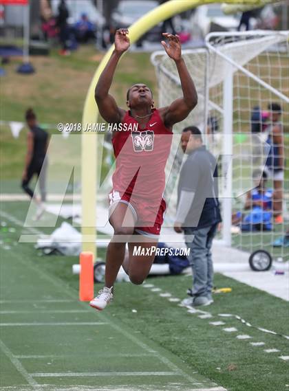 Thumbnail 1 in Bob Jenkins SCTCCCA Coaches Classic (Triple Jump & High Jump) photogallery.