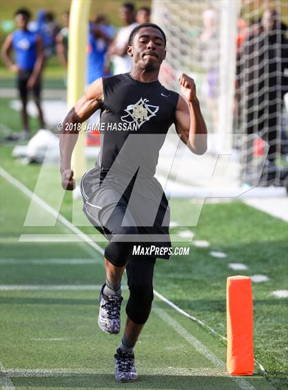 Thumbnail 1 in Bob Jenkins SCTCCCA Coaches Classic (Triple Jump & High Jump) photogallery.