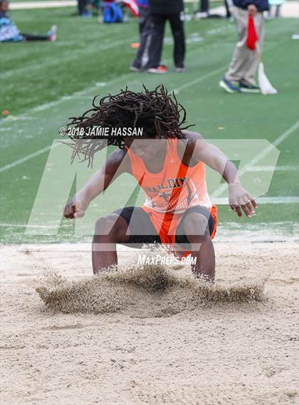 Thumbnail 2 in Bob Jenkins SCTCCCA Coaches Classic (Triple Jump & High Jump) photogallery.