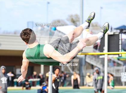 Thumbnail 3 in Bob Jenkins SCTCCCA Coaches Classic (Triple Jump & High Jump) photogallery.