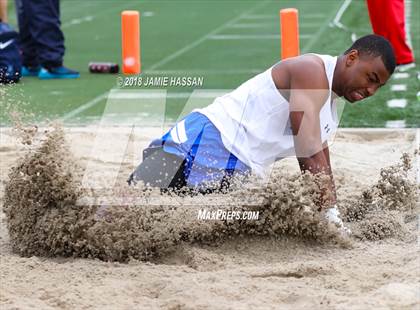 Thumbnail 2 in Bob Jenkins SCTCCCA Coaches Classic (Triple Jump & High Jump) photogallery.