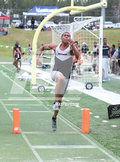 Thumbnail 3 in Bob Jenkins SCTCCCA Coaches Classic (Triple Jump & High Jump) photogallery.