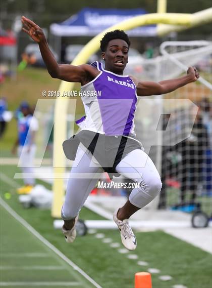 Thumbnail 3 in Bob Jenkins SCTCCCA Coaches Classic (Triple Jump & High Jump) photogallery.