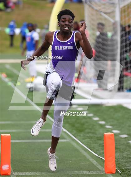 Thumbnail 2 in Bob Jenkins SCTCCCA Coaches Classic (Triple Jump & High Jump) photogallery.