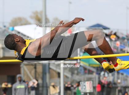 Thumbnail 3 in Bob Jenkins SCTCCCA Coaches Classic (Triple Jump & High Jump) photogallery.