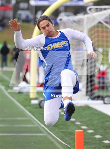 Thumbnail 2 in Bob Jenkins SCTCCCA Coaches Classic (Triple Jump & High Jump) photogallery.
