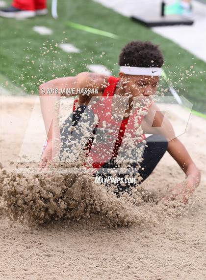 Thumbnail 3 in Bob Jenkins SCTCCCA Coaches Classic (Triple Jump & High Jump) photogallery.