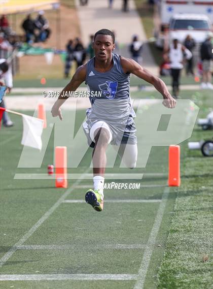 Thumbnail 1 in Bob Jenkins SCTCCCA Coaches Classic (Triple Jump & High Jump) photogallery.