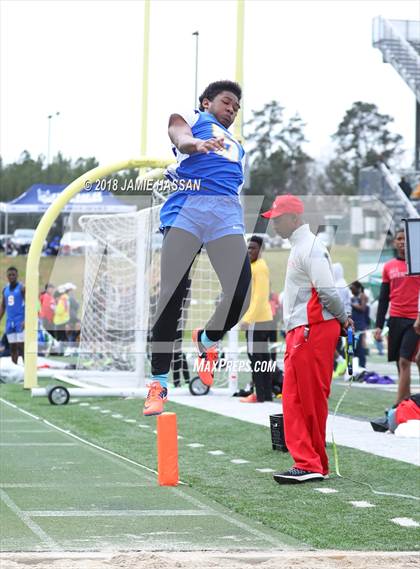 Thumbnail 1 in Bob Jenkins SCTCCCA Coaches Classic (Triple Jump & High Jump) photogallery.