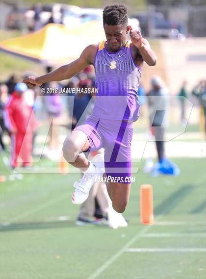 Thumbnail 1 in Bob Jenkins SCTCCCA Coaches Classic (Triple Jump & High Jump) photogallery.