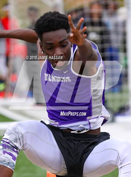 Thumbnail 1 in Bob Jenkins SCTCCCA Coaches Classic (Triple Jump & High Jump) photogallery.