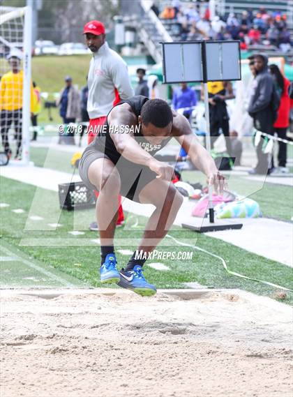 Thumbnail 2 in Bob Jenkins SCTCCCA Coaches Classic (Triple Jump & High Jump) photogallery.
