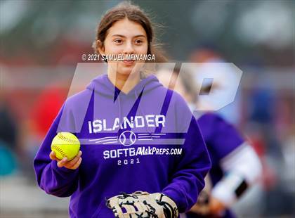 Thumbnail 2 in Grand Island vs. North Star photogallery.