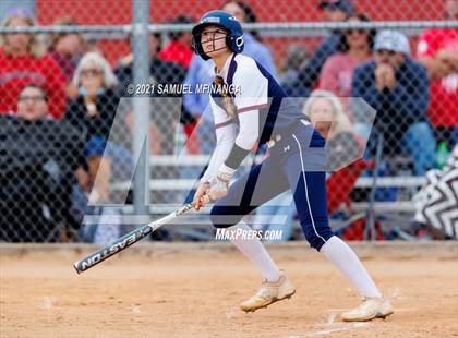 Thumbnail 2 in Grand Island vs. North Star photogallery.