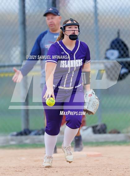 Thumbnail 1 in Grand Island vs. North Star photogallery.