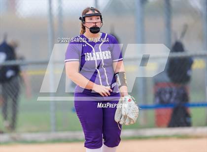 Thumbnail 2 in Grand Island vs. North Star photogallery.