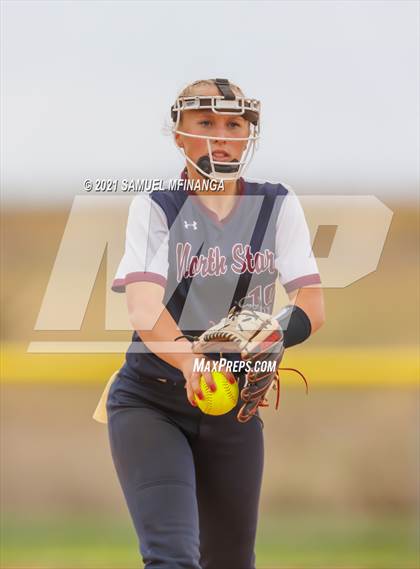 Thumbnail 3 in Grand Island vs. North Star photogallery.