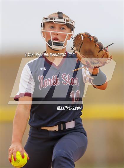 Thumbnail 1 in Grand Island vs. North Star photogallery.