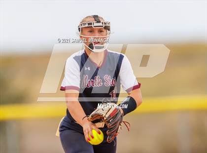 Thumbnail 2 in Grand Island vs. North Star photogallery.