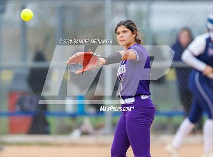 Thumbnail 2 in Grand Island vs. North Star photogallery.
