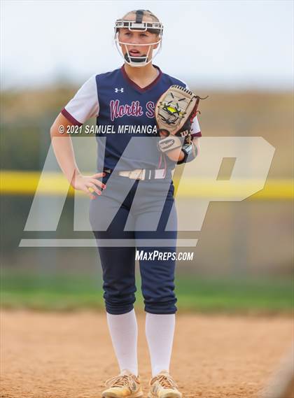 Thumbnail 2 in Grand Island vs. North Star photogallery.