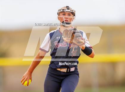 Thumbnail 3 in Grand Island vs. North Star photogallery.